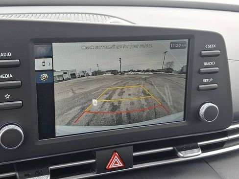 New 2026 Hyundai Elantra Blue image 17