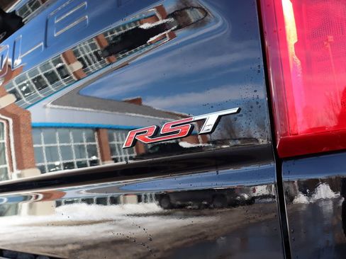 Used 2024 Chevrolet Silverado 1500 RST image 35