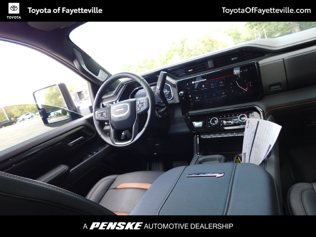 Used 2026 GMC Sierra 2500 AT4 w/ AT4 Premium Plus Package AWD/4WD image 2