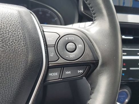Used 2021 Toyota Venza Limited AWD/4WD image 16
