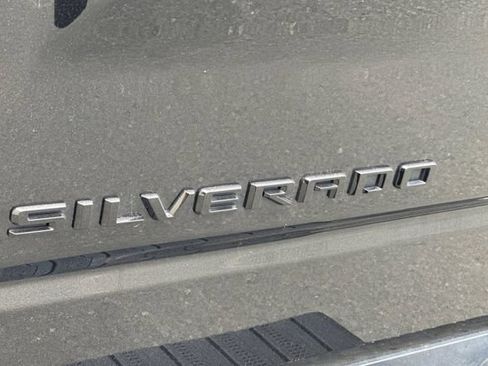 Used 2021 Chevrolet Silverado 1500 LT Trail Boss image 44