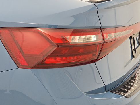 Certified 2025 Volkswagen Jetta GLI Autobahn w/ GLI Black Package image 34