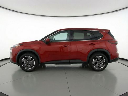 Used 2025 Nissan Rogue SV FWD image 5