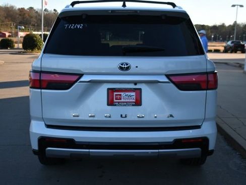 Used 2024 Toyota Sequoia Capstone image 4