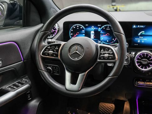 Certified 2023 Mercedes-Benz GLA 250 image 17