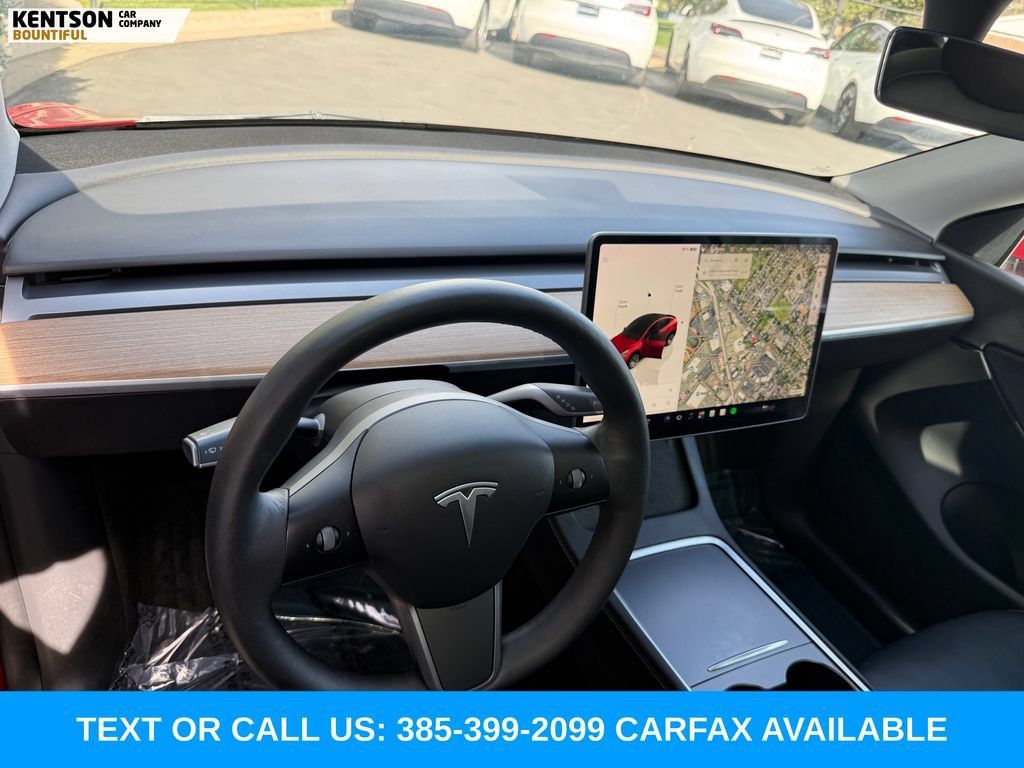 Used 2022 Tesla Model Y Performance AWD/4WD image 24