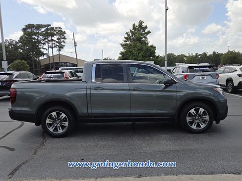 Used 2017 Honda Ridgeline RTL-T image 6