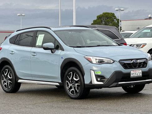Used 2023 Subaru Crosstrek Hybrid w/ Moonroof Package w/Navigation image 5