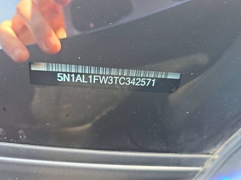 Certified 2026 INFINITI QX60 Sport AWD/4WD image 34