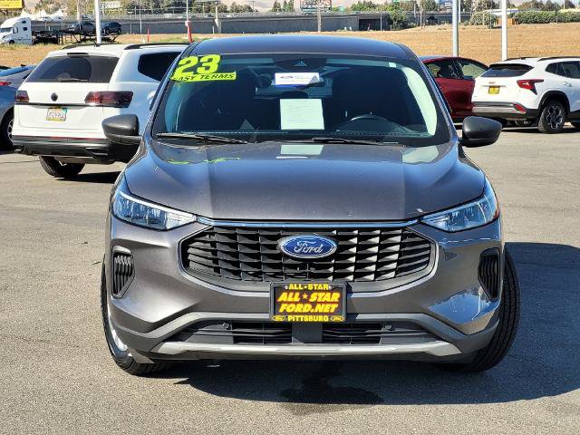 Certified 2023 Ford Escape Active FWD image 2