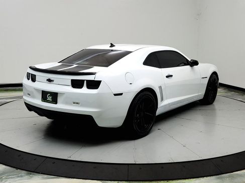 Used 2012 Chevrolet Camaro LS RWD image 5