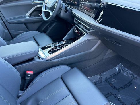 Certified 2025 Audi Q5 Premium Plus w/ Premium Plus image 16