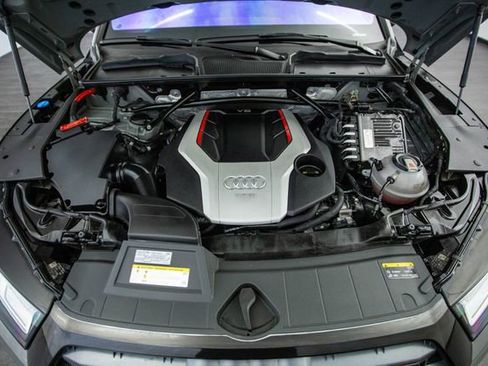 Used 2020 Audi SQ5 Premium Plus w/ Premium Plus Package image 13