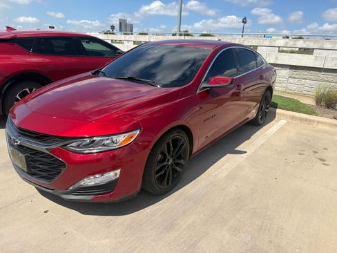 Used 2023 Chevrolet Malibu LT w/ Sport Edition FWD image 1