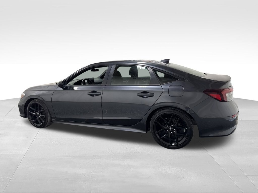 Used 2025 Honda Civic Sport image 9