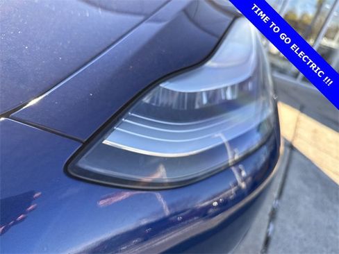 Used 2018 Tesla Model 3 Long Range image 28