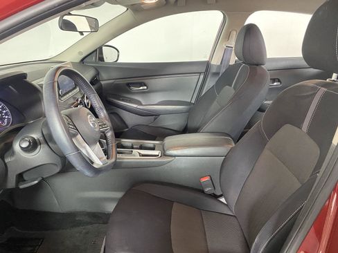 Used 2020 Nissan Sentra SV FWD image 11