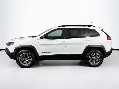 Used 2022 Jeep Cherokee Trailhawk image 7