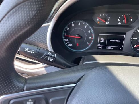 Used 2025 Chevrolet Malibu LT FWD image 36