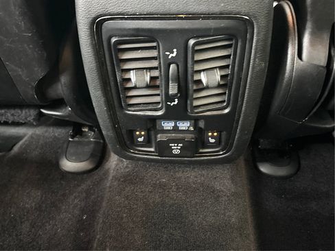 Used 2018 Dodge Durango GT w/ Premium Group AWD/4WD image 28