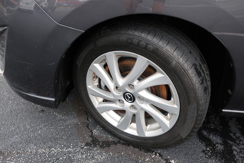 Used 2014 MAZDA MAZDA5 Sport FWD image 30