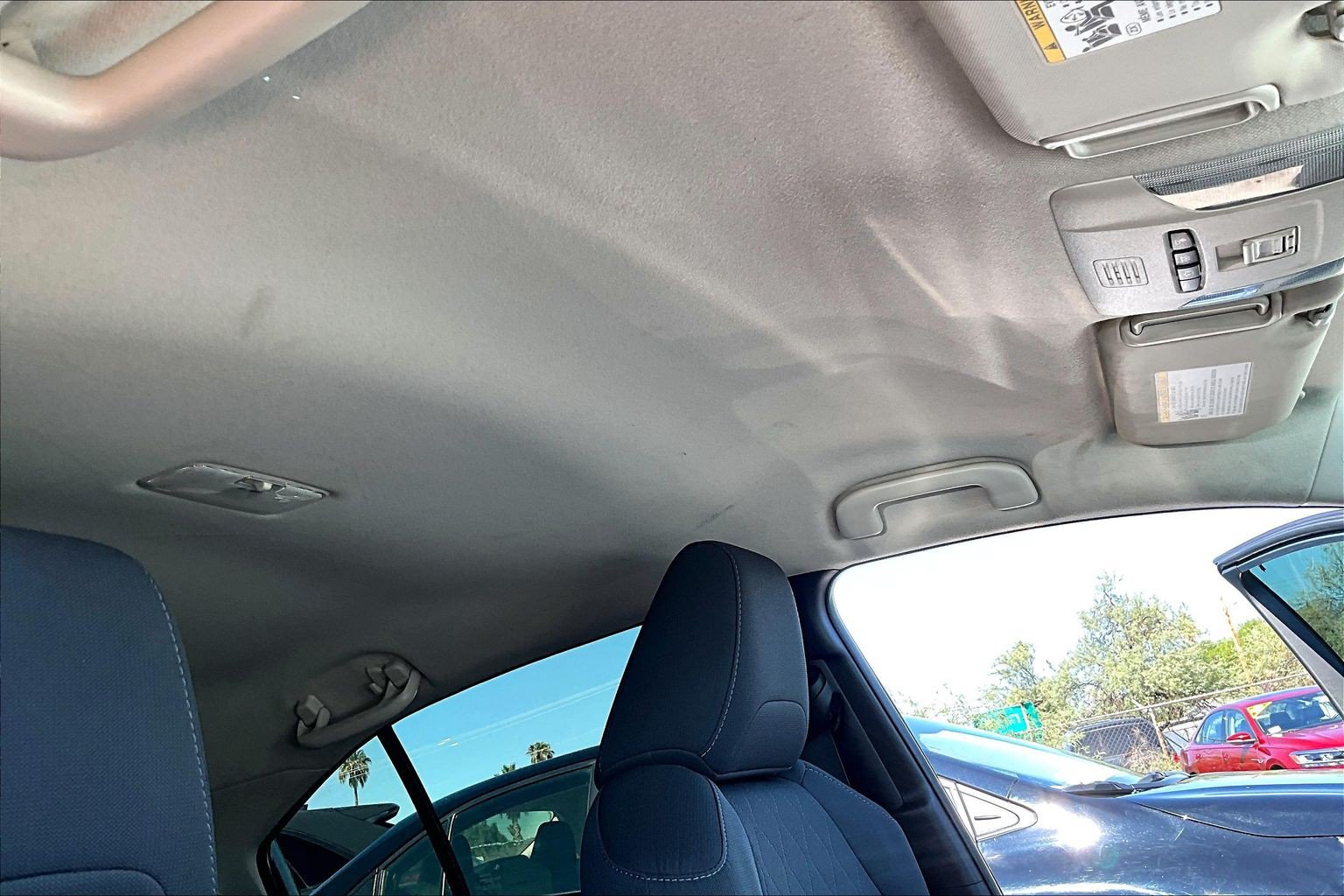Used 2021 Toyota Corolla LE FWD image 8