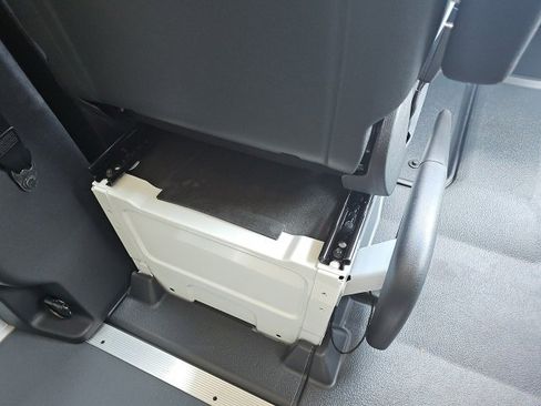 New 2025 Mercedes-Benz Sprinter 2500 image 29