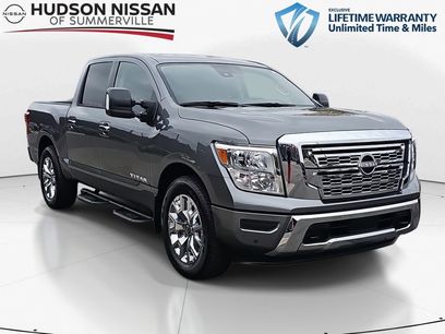 Used 2024 Nissan Titan SV w/ SV Convenience Package