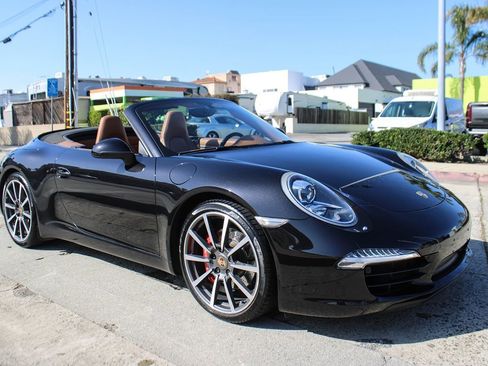 Used 2013 Porsche 911 Carrera S image 8