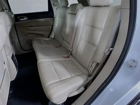 Used 2014 Jeep Grand Cherokee Limited AWD/4WD image 26