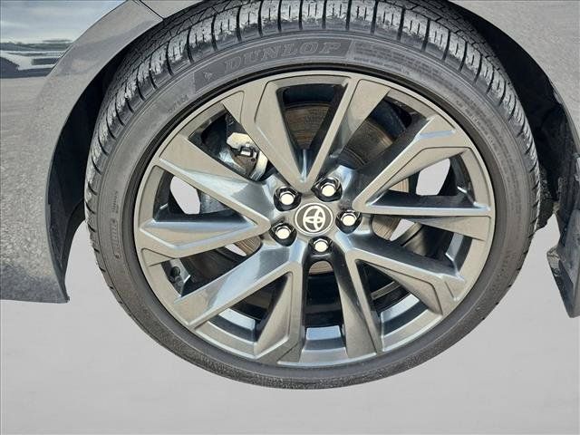 Used 2025 Toyota Corolla SE FWD image 22