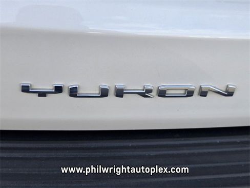 Used 2021 GMC Yukon Denali w/ Denali Premium Package image 19