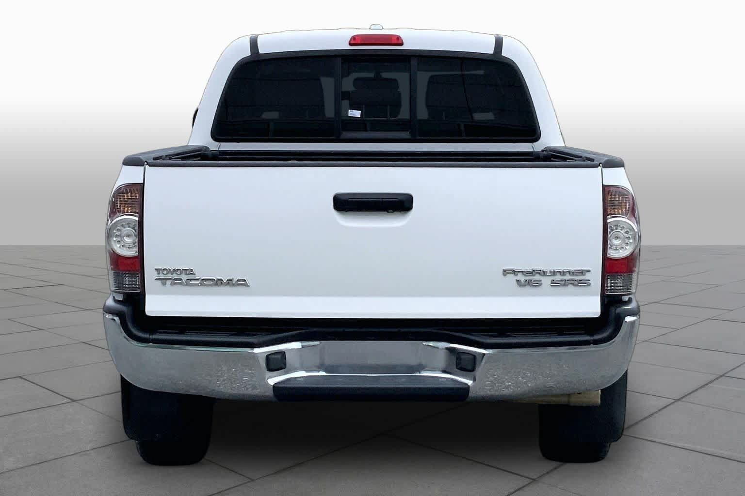 Used 2010 Toyota Tacoma PreRunner RWD image 4