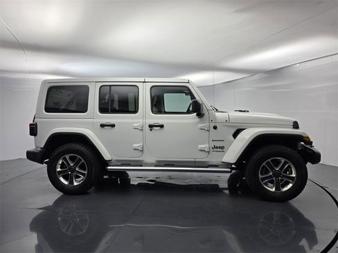 Used 2019 Jeep Wrangler Unlimited Sahara w/ Dual Top Group image 3