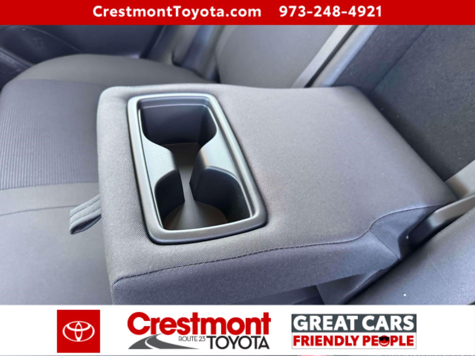 Used 2024 Toyota RAV4 LE AWD/4WD image 11