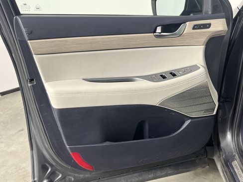 Used 2021 Hyundai Palisade Limited image 16