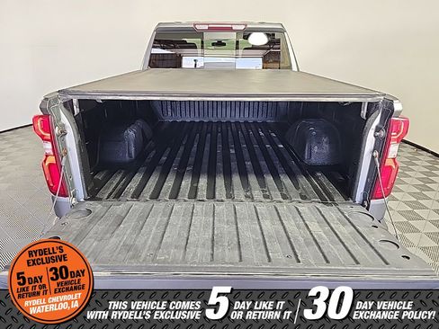 Certified 2021 Chevrolet Silverado 1500 RST w/ Convenience Package II image 13