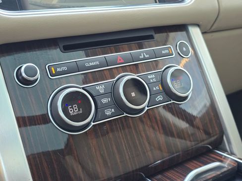 Used 2016 Land Rover Range Rover Supercharged AWD/4WD image 27