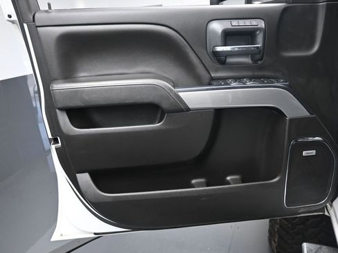 Used 2019 Chevrolet Silverado 2500 LTZ w/ Duramax Plus Package image 19