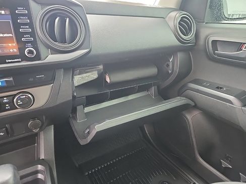 Used 2022 Toyota Tacoma SR w/ SX Package AWD/4WD image 24