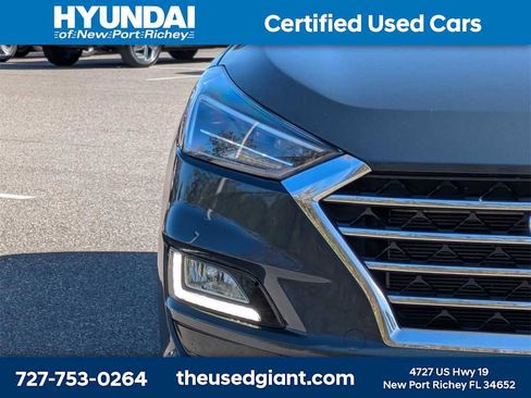 Certified 2021 Hyundai Tucson Limited image 9