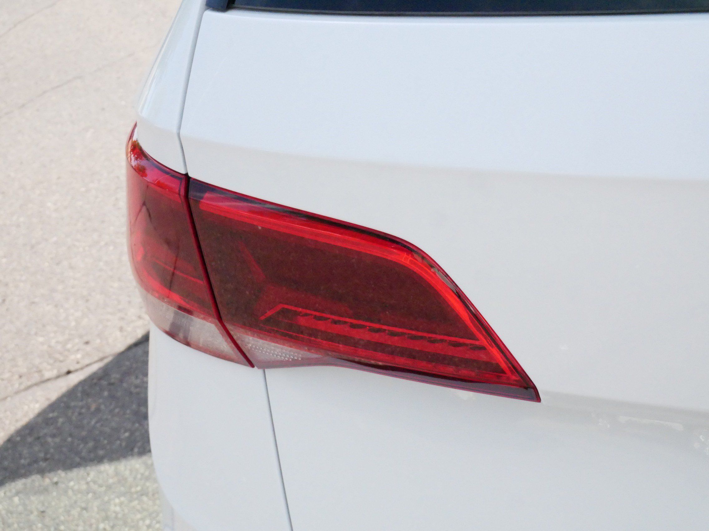 Certified 2024 Volkswagen Taos SE AWD/4WD image 17