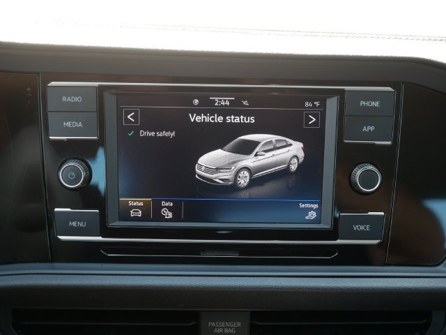 Certified 2024 Volkswagen Jetta S FWD image 32