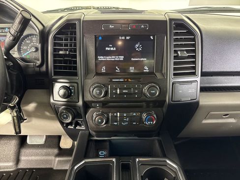 Used 2018 Ford F150 XL w/ Equipment Group 101A Mid AWD/4WD image 25