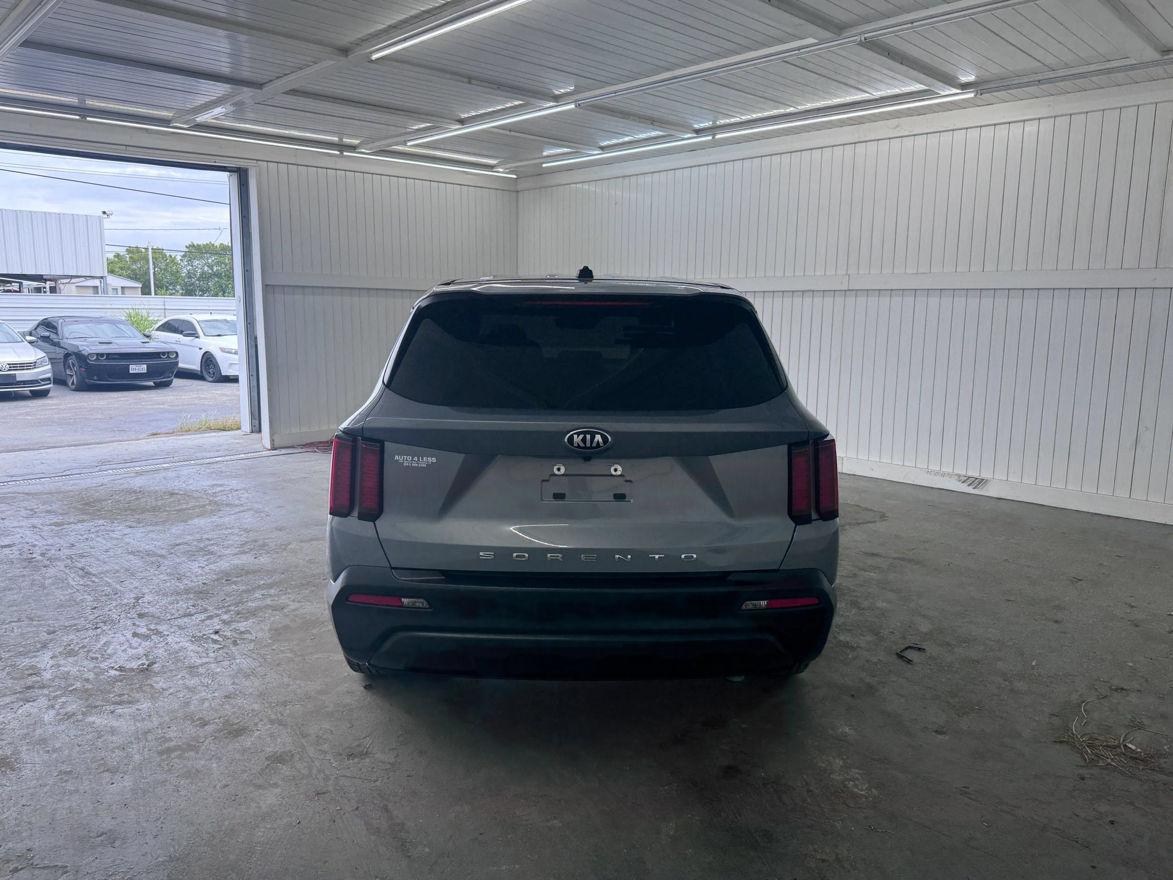 Used 2021 Kia Sorento LX FWD image 6