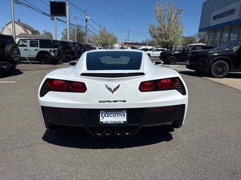 Used 2017 Chevrolet Corvette Stingray Coupe w/ LPO, Stingray Logo Package RWD image 7