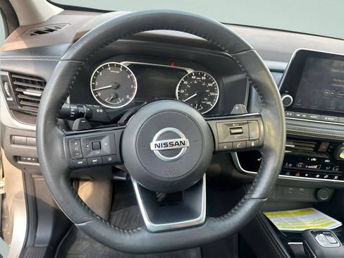 Used 2021 Nissan Rogue SL AWD/4WD image 22