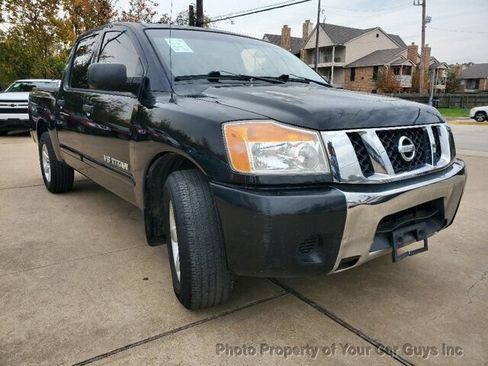 Used 2010 Nissan Titan SE RWD image 16