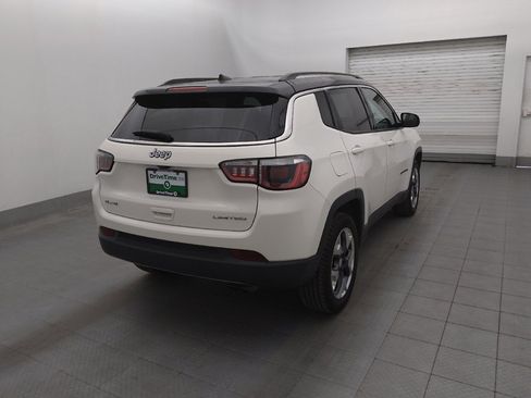 Used 2019 Jeep Compass Limited AWD/4WD image 9