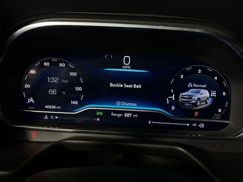 Used 2024 Chevrolet Tahoe LT image 17